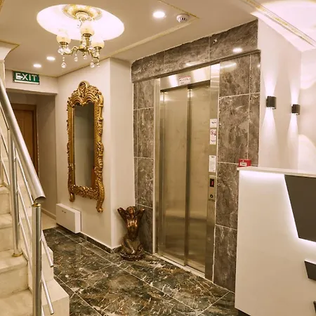 Sabina Near Grand Bazaar, Center فندق 3*