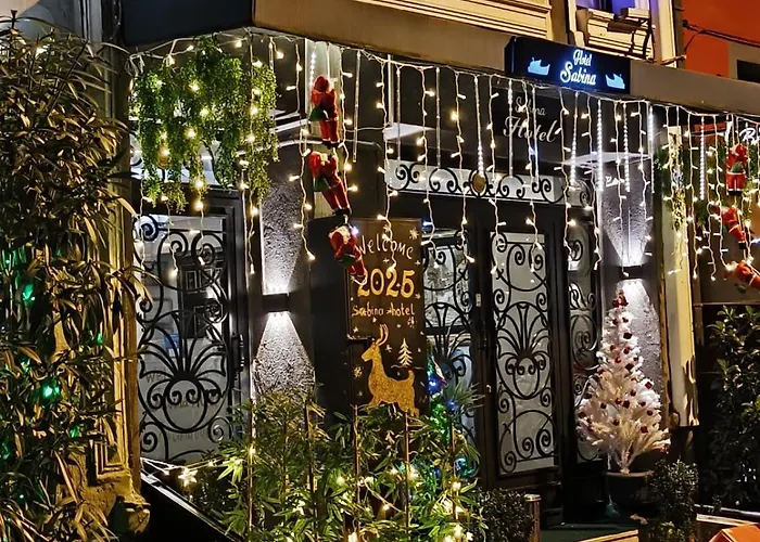 Sabina Near Grand Bazaar, Center